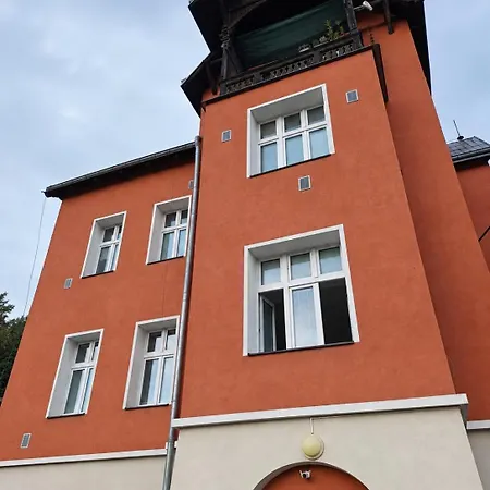 Pod Vetrusi Apartament Uście nad Łabą